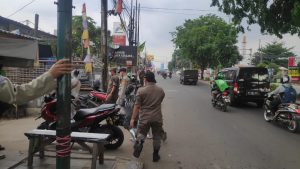 PENERTIBAN PENGAMEN JALANAN DI RUAS JALAN JATIASIH KOMSEN