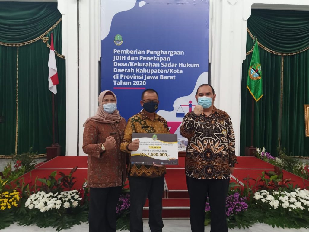 IMG-20201201-WA0043 Pemkot Bekasi Terima penghargaan Terbaik Kedua JDIH