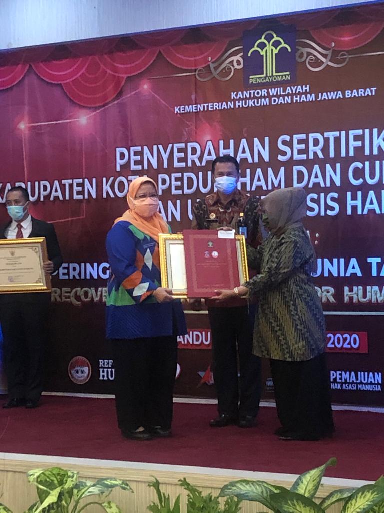 Pemkot Bekasi Raih Penghargaan “Kota Peduli HAM” Tahun 2019