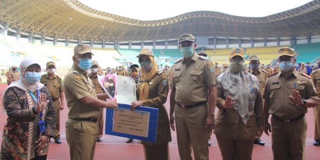 Apel Pagi di Sertai Penyerahan Rangkaian Penghargaan