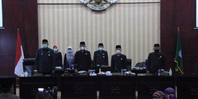 Rapat Paripurna Wakil Walikota Bekasi Ucapkan Selamat Hari Natal