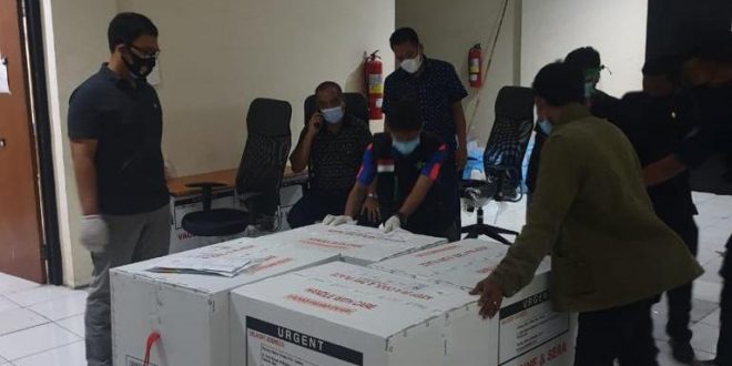 Polisi Amankan Kedatangan Vaksin Sinovac di Provinsi Banten