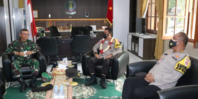 Perkuat Sinergitas TNI-Polri, Kapolda Banten Silaturahmi ke Makorem 064/MY