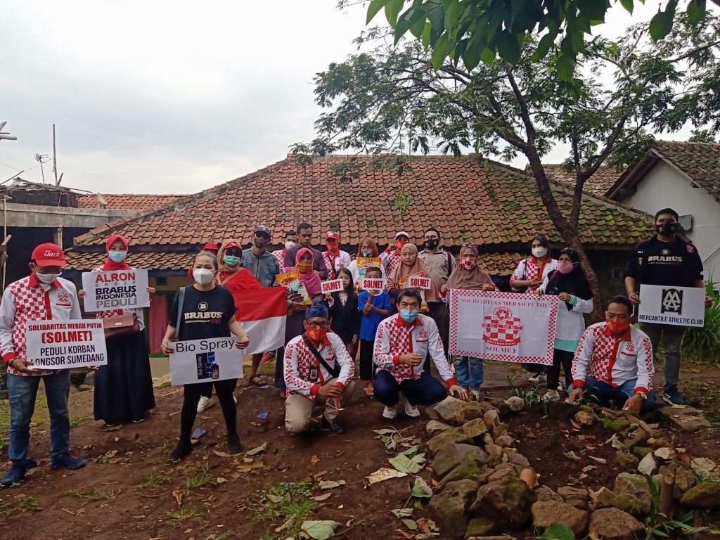 Pasca Bencana Longsor Sumedang Solidaritas Merah Putih Bantu Korban