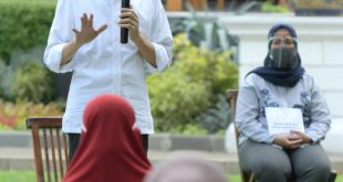 Presiden Serahkan Bantuan Modal Usaha