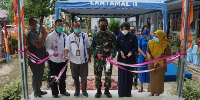 Wujud Kepedulian TNI AL Kepada Pendidikan Usia Dini, Danlantamal II Resmikan Gazebo TK Hangtuah Padang