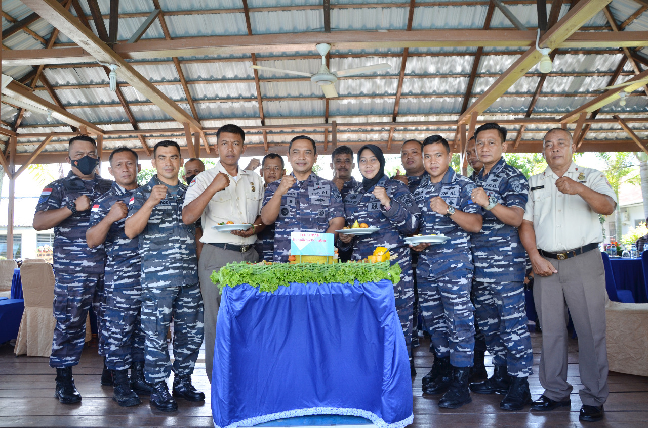 Danlanal Dumai Resmikan Kenaikan Pangkat Prajurit Dan Pns Lanal Dumai