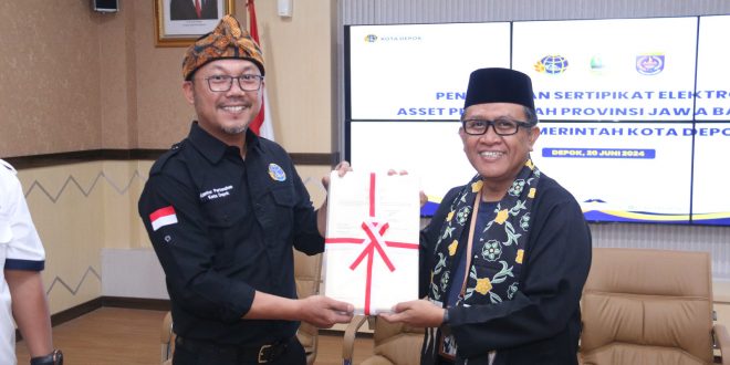 BPN Kota Depok Serahkan 149 Sertifikat Elektronik Milik Pemkot dan 7 Sertifikat Aset Pemprov Jawa Barat