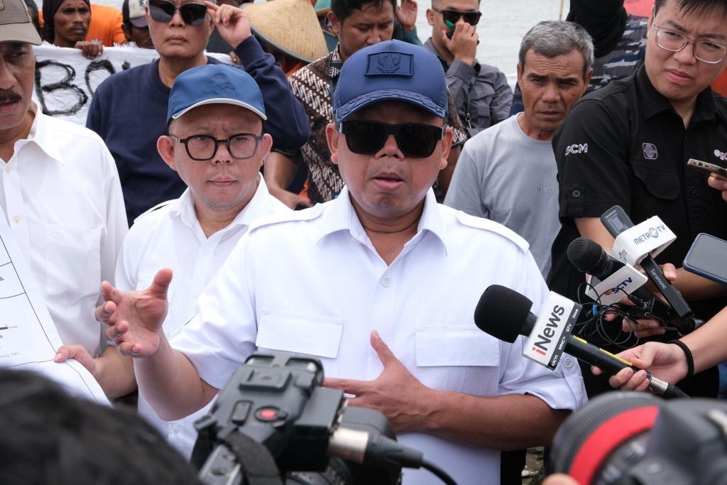 oknum bpn kabupaten bekasi terlibat manipulasi hgu di atas laut