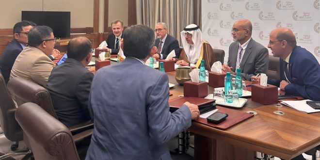 Fahri Hamzah Bahas Pembiayaan Perumahan dengan Presiden IsDB