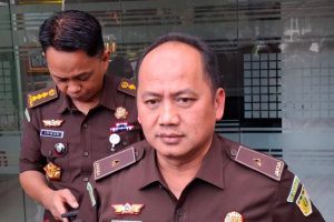 Kepala Pusat Penerangan Hukum Kejagung, Anang Supriatna, menegaskan pihaknya tidak menerima laporan apa pun soal peristiwa tersebut.