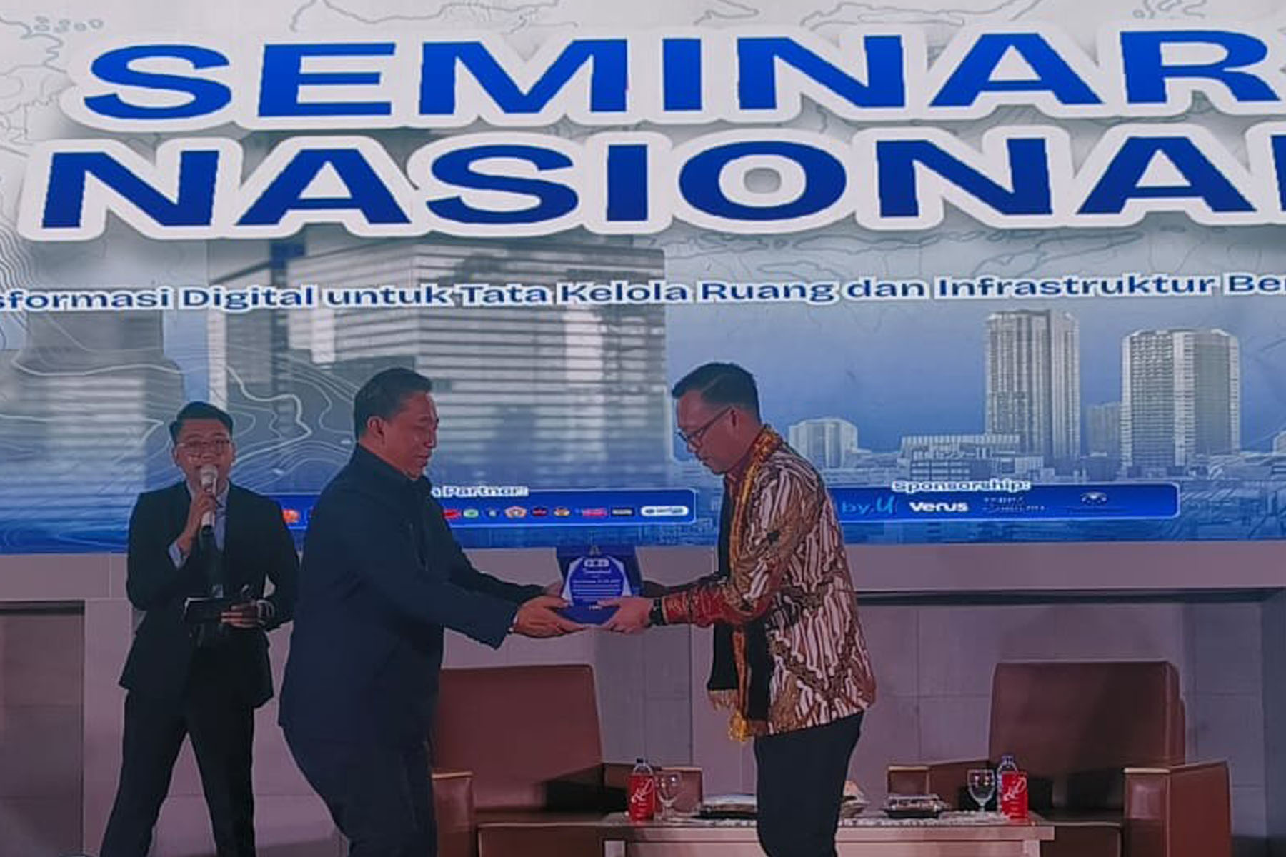 Kementerian PKP: Program 3 Juta Rumah Senjata Atasi Kemiskinan__