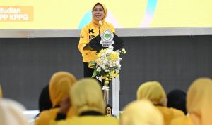 Sekretaris Jenderal DPP Partai Golkar M. Sarmuji menegaskan Partai Golkar berkomitmen menjadikan perempuan sebagai salah satu mesin politik utama