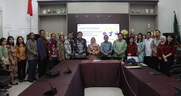 Kantor Pertanahan Kota Palangka Raya menggelar rapat koordinasi persiapan pembaruan Zona Nilai Tanah (ZNT) bersama Pemerintah Kota Palangka Raya, Kamis 5 Maret 2026.