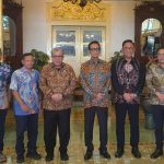 Wakil Menteri Perumahan dan Kawasan Permukiman (PKP) Fahri Hamzah bertemu Gubernur DIY Sri Sultan Hamengku Buwono X membahas transformasi perkotaan nasional.